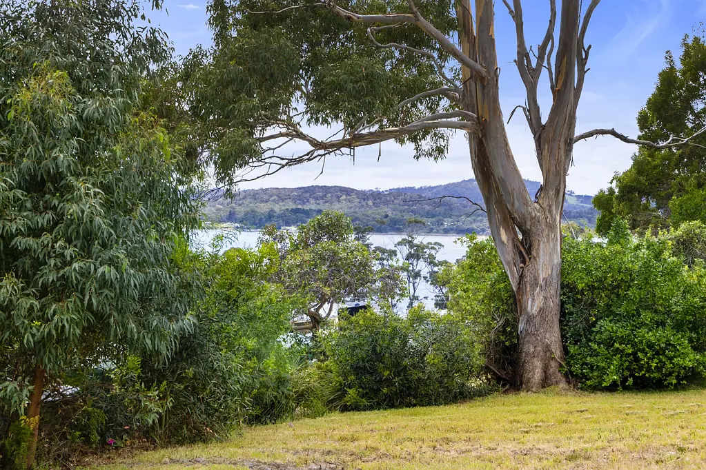 White Beach Prime Elevated Block, Breathtaking Water Views, Short Drive to the Beach!