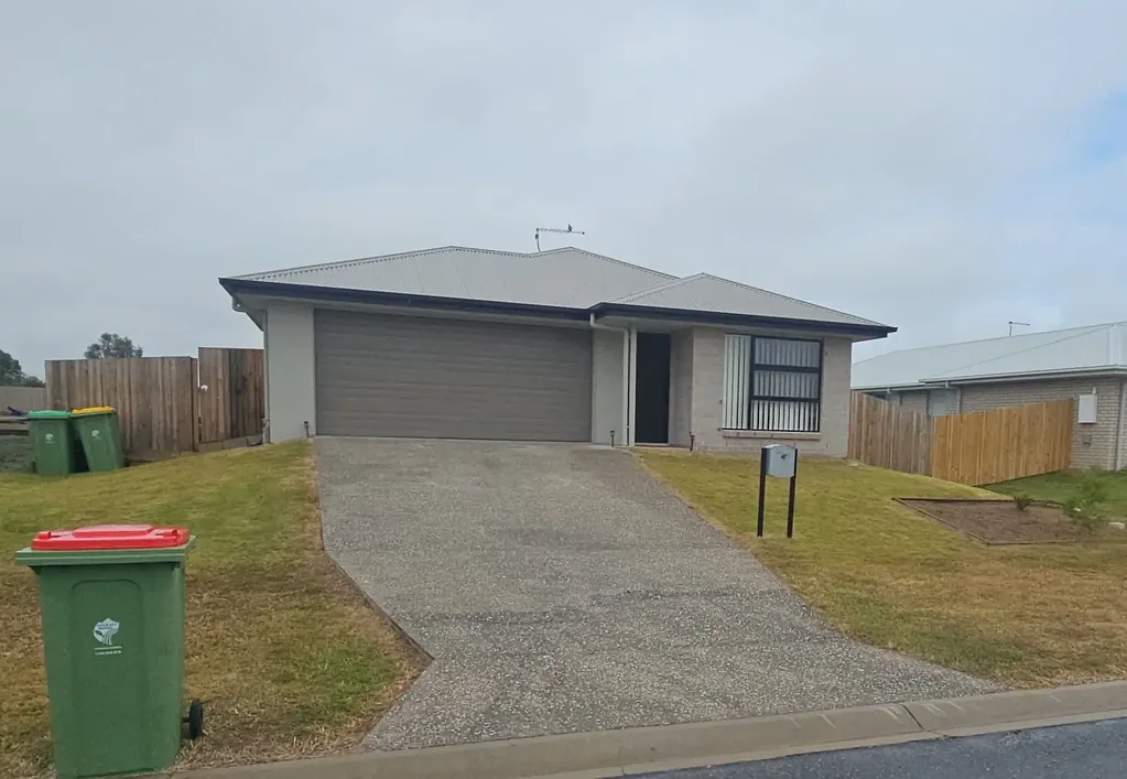 Modern 4 Bedroom Family Home