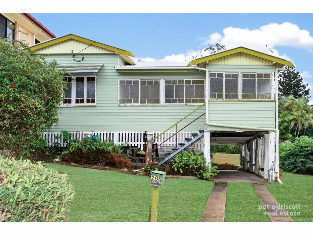 The Range 2Zimmer Double Gable Home on The Range...