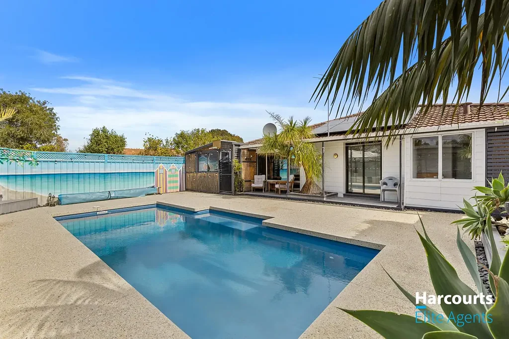 Warnbro 4ਬੈੱਡਰੂਮ Poolside Family Oasis in a Prime Coastal Location