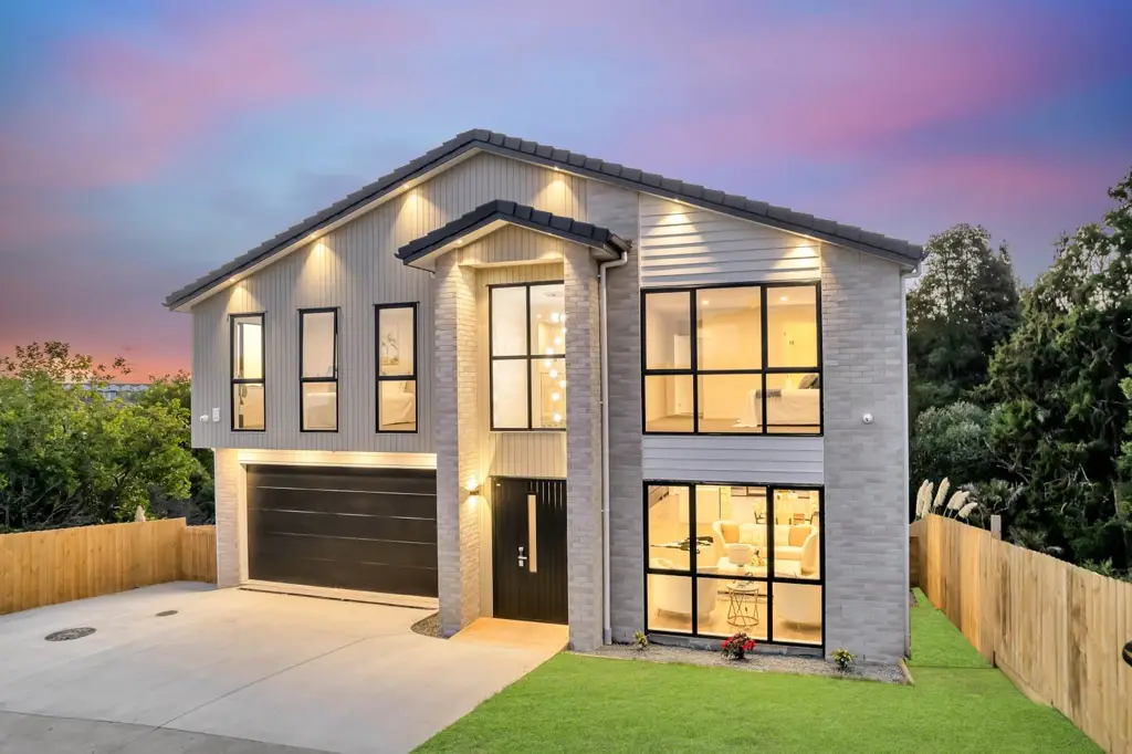 Flat Bush 8Moenga A Multi-Level Beauty – Prepare to Be Surprised