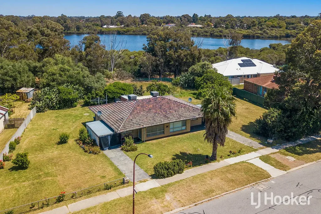 Gosnells 4 Bedroom Prime Development Opportunity with Endless Potential