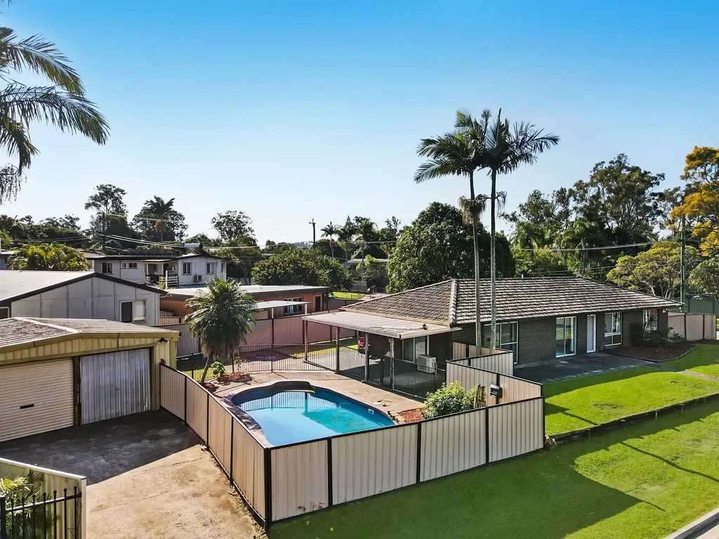 Renovated Delight With Swimming Pool