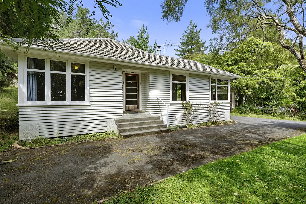 36 Hine Road, Wainuiomata, Lower Hutt, Wellington