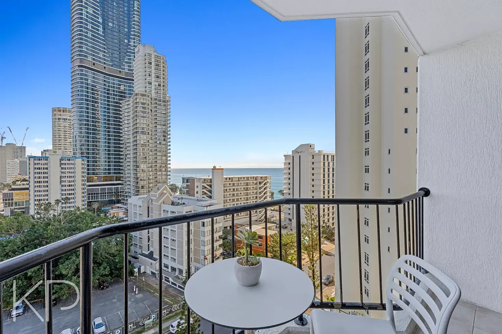 Surfers Paradise 1房  Fully Furnished Ocean-View Studio