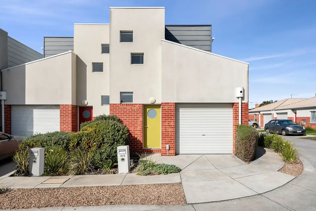 31/5 Oxford Street, Whittington, VIC 3219