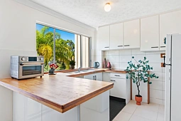 2/32 Alinjarra Drive, Tugun
