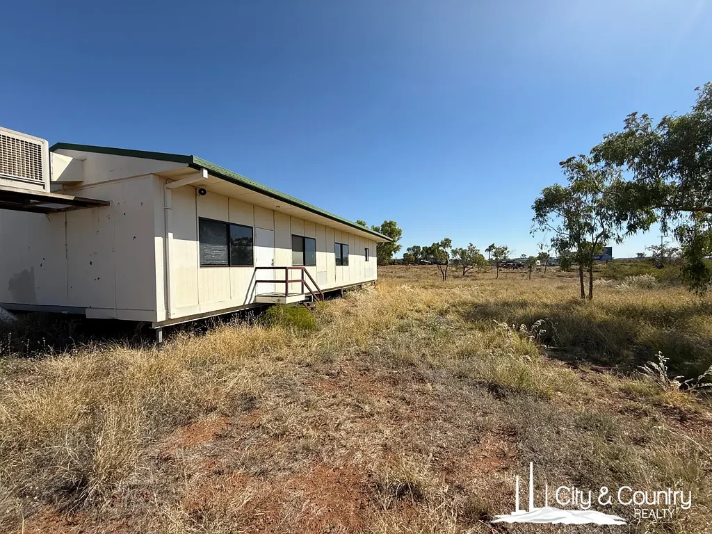 Mount Isa 1房  Scenic 1.2ha Block in The Breakaway