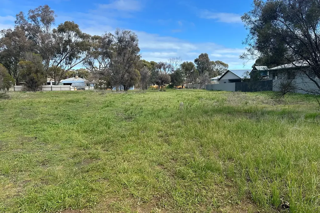 21 Bartram Street, Beverley, WA 6304