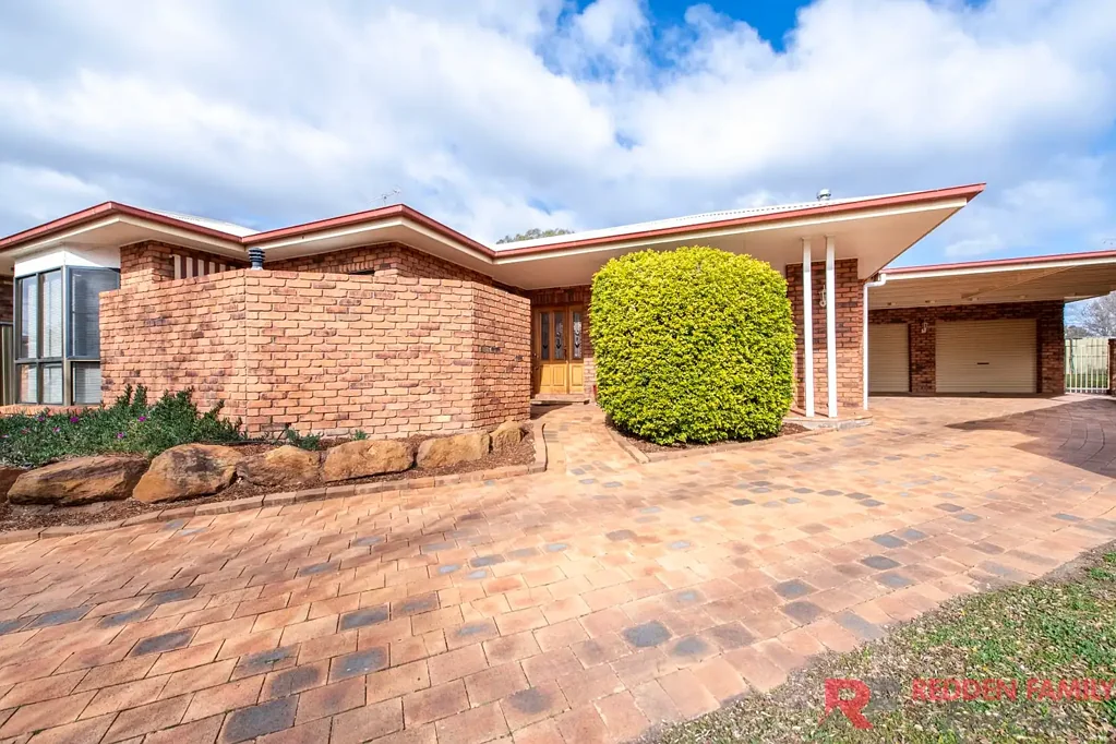 19 Ingrid Place, Dubbo, NSW 2830