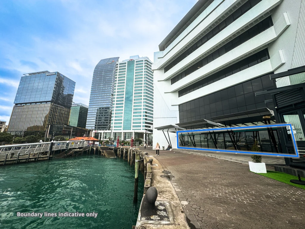 Auckland Central  F&B waterfront retail opportunity with option to add deck