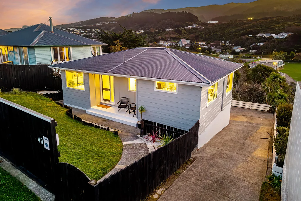 Tawa 4Habitaciones RENOVATED, SPACIOUS & READY!