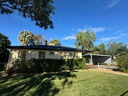8 Old Cunnamulla Road, Charleville