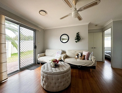 8 Muirfield Crescent, Glenmore Park, Outer Western Sydney, 3部屋, 1バスルーム, House
