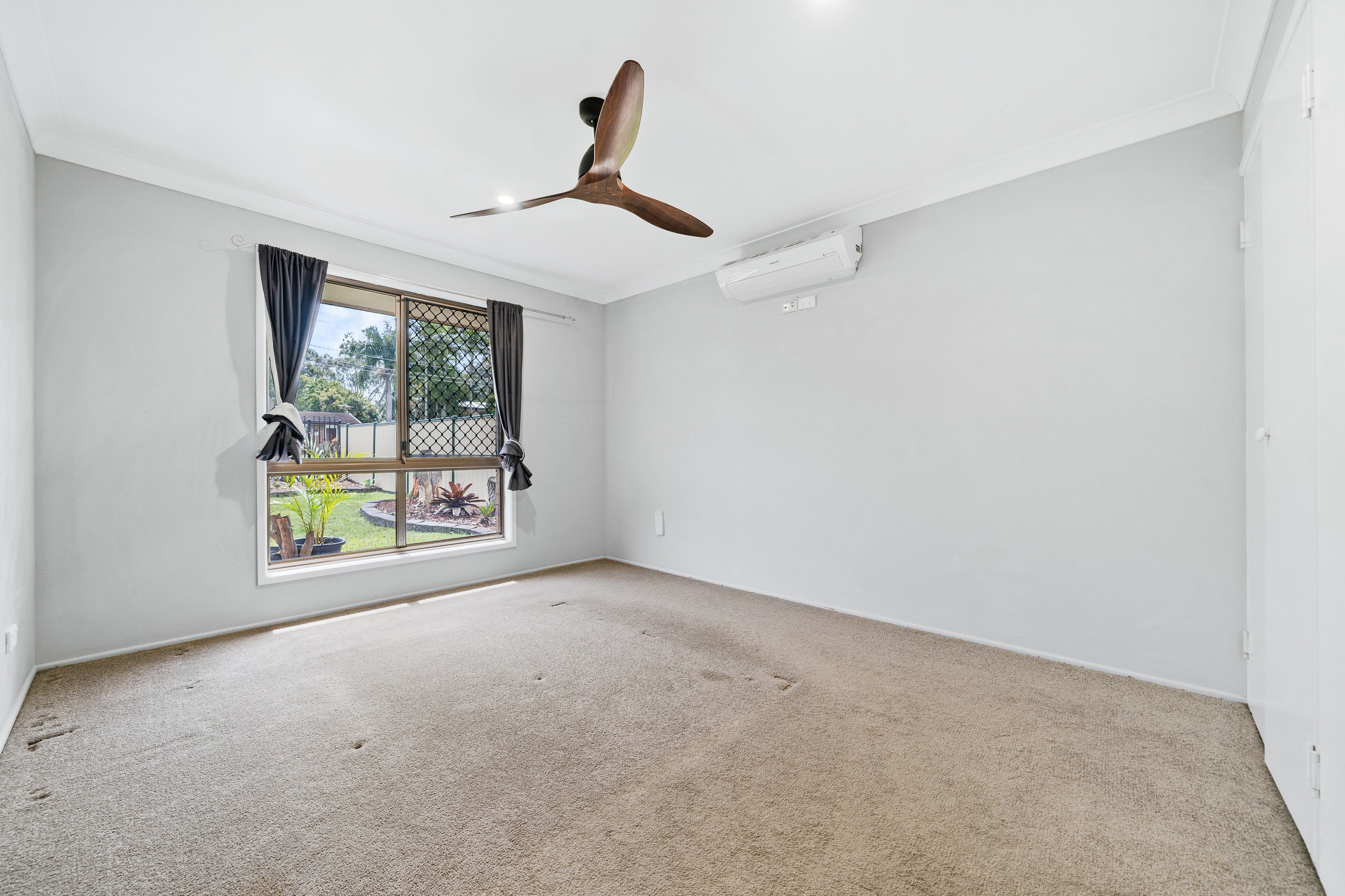 50 GALAHAD ST, MARSDEN QLD 4132, 0 chambres, 0 salles de bain, House