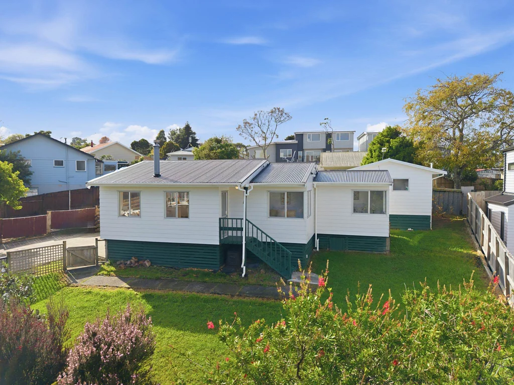 9 Buisson Glade, West Harbour, Waitakere City, Auckland