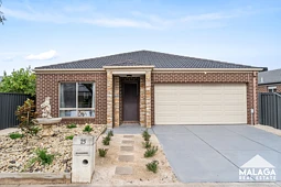 15 Kondalilla Drive, Truganina