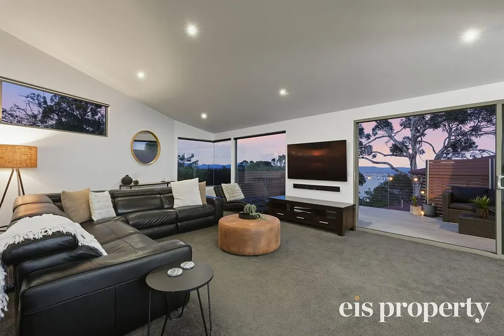 14 Myrtle Court, Mount Nelson, TAS 7007