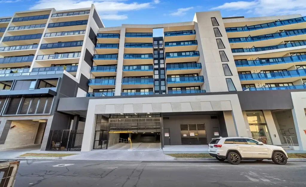 Modern Apartment Living in Prime Cheltenham Location