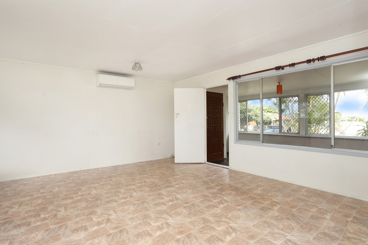 93 SUNDERLAND DR, BANKSIA BEACH QLD 4507, 0 Kuwarto, 0 Banyo, House