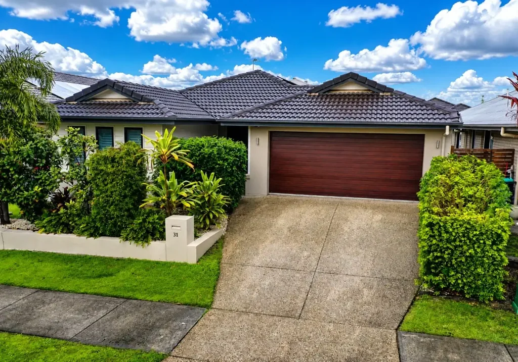 Pimpama 4Moenga 4 bedroom home for sale | Northern Gold Coast