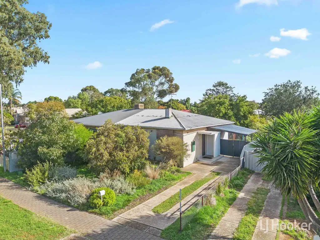 Elizabeth Vale 3 Bedroom Nest or Invest!