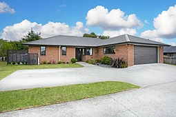 8 Brian Cowley Place, Tuakau