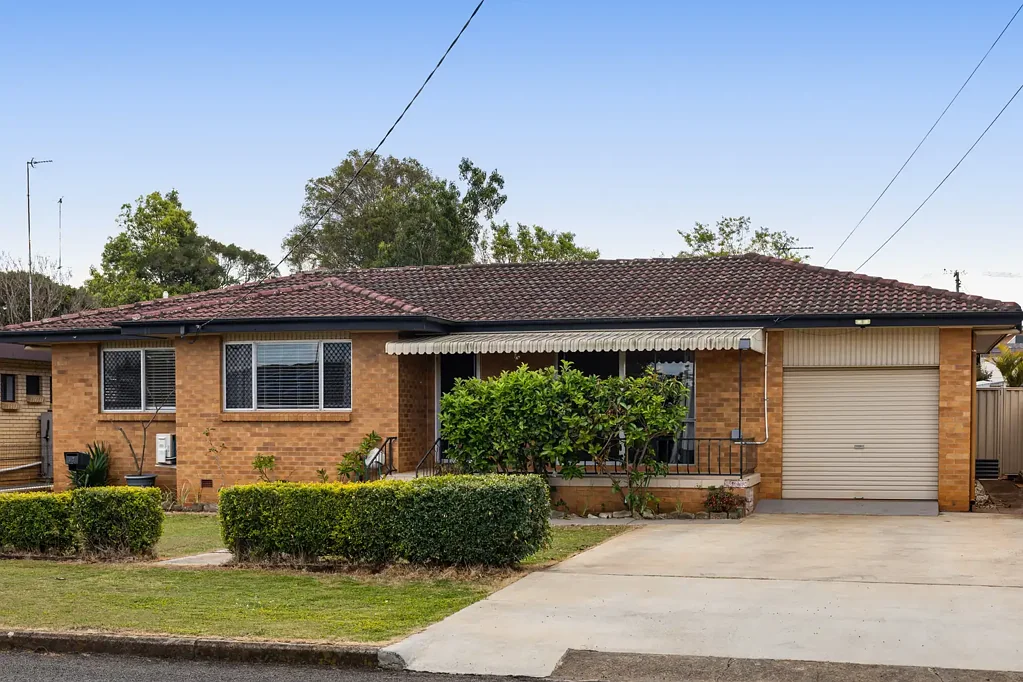 Wilsonton 3房 宽敞土地，实用生活，无限潜力 Generous Land, Practical Living & Endless Potential