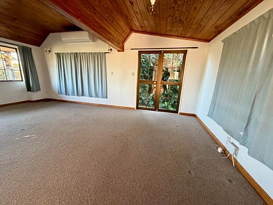 Standalone Cottage