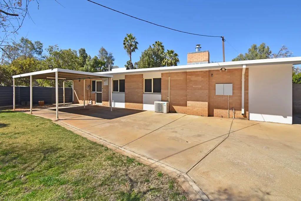 64 Standley Crescent, Gillen, NT 870