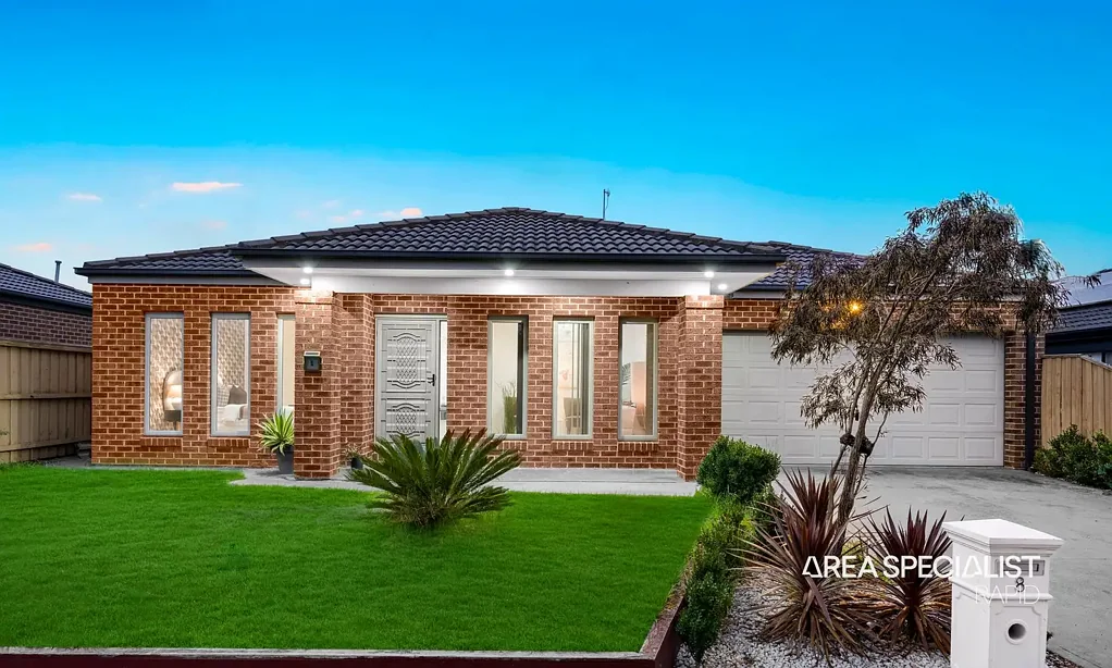 8 Damper Way, Lynbrook, VIC 3975