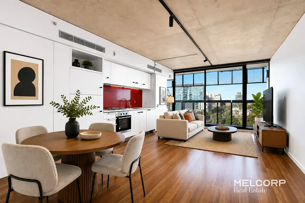 LUXURIOUS SOUTHBANK LIVING WITH SPACE, STYLE & FLEXIBILITY - UNFURNISHED
