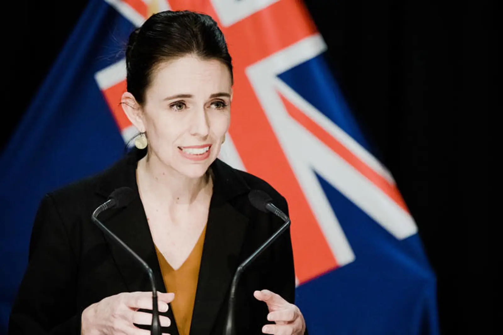 Jacinda：未来几周还有更多的病例，但我们也准备了大招！