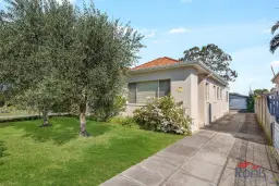 10 PICNIC POINT RD, Panania