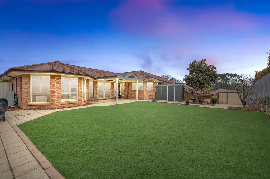 Nicholls 4ਬੈੱਡਰੂਮ Elevated luxury in Nicholls