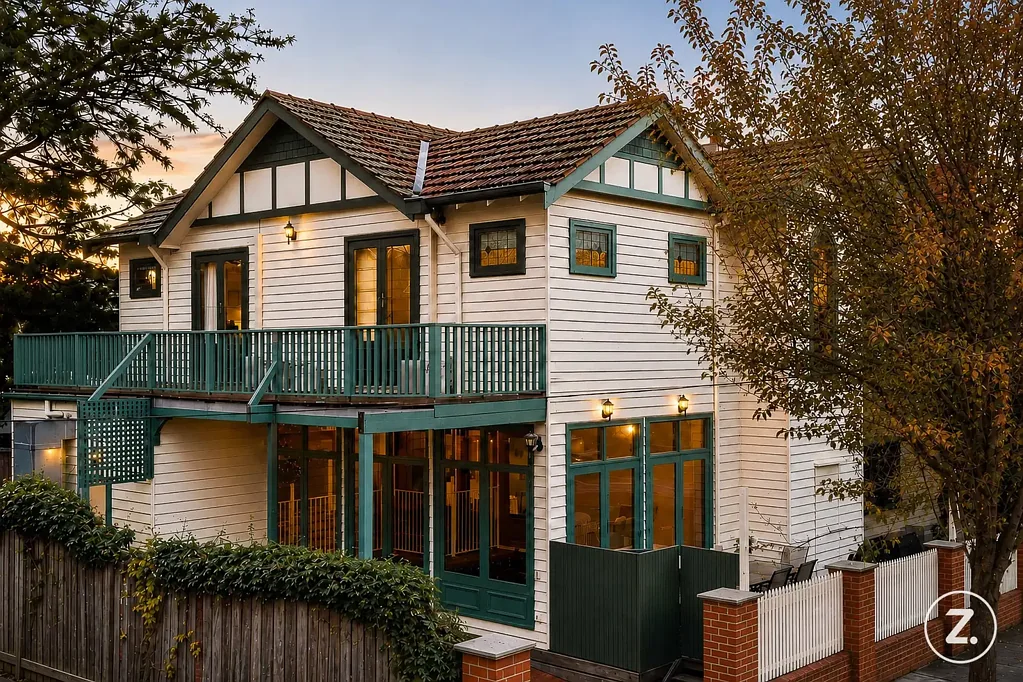 Camberwell 5બેડરૂમ A Rare Offering with Character, Space & Future Value