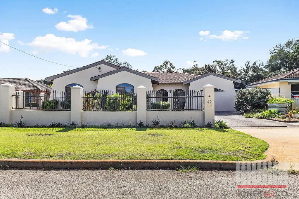 20 Faulkner Way, Eden Hill, WA 6054