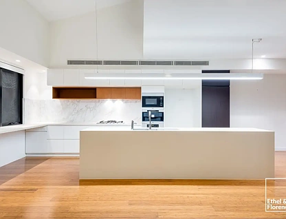 4/33 Parkside Circuit, Hamilton, QLD 4007, 3房, 2浴, Townhouse
