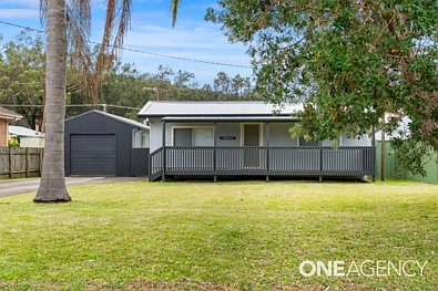 Burrill Lake 3 Bedroom Charming Original Cottage with Endless Potential