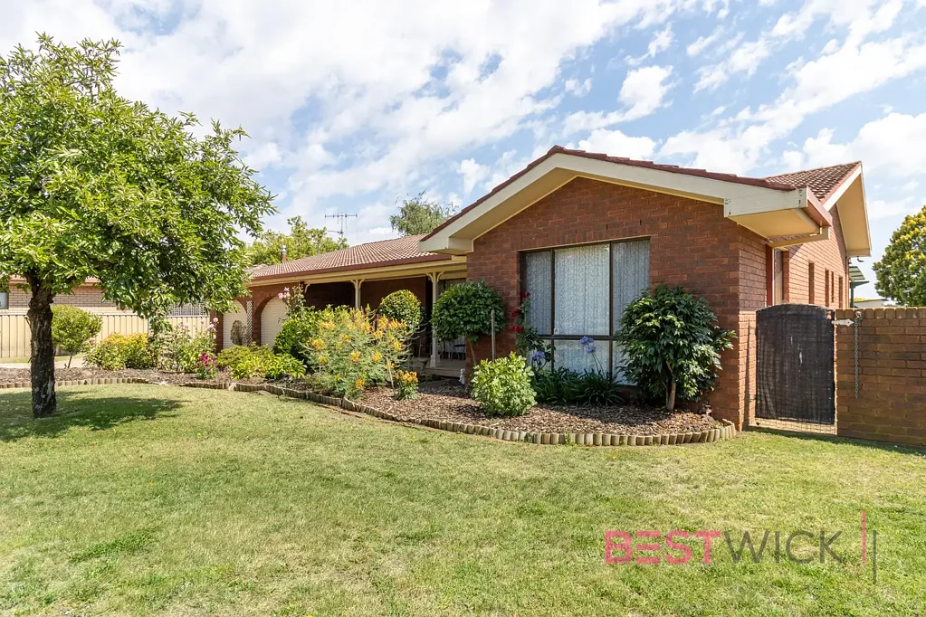 11 Namatjira Crescent, Orange, NSW 2800