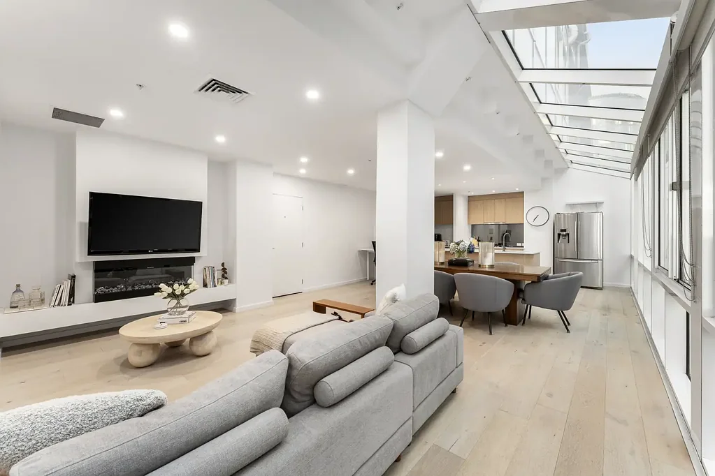 Melbourne 1ห้องนอน The Soul of St Kilda Road: Sky-High Style & Unrivalled Space