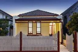 12 Carrington Street, Summer Hill