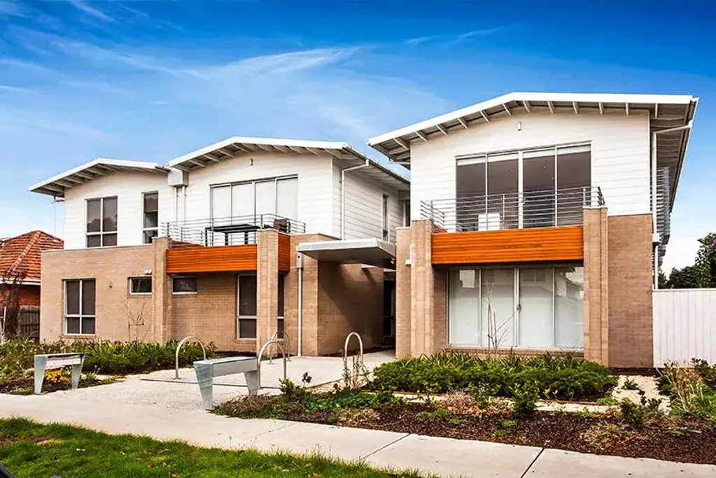 PERFECT PASCOE VALE!