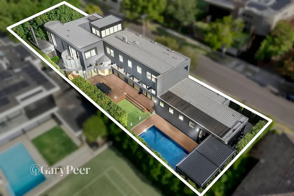 Caulfield North 5ห้องนอน Architect designed masterpiece in the Golden Mile