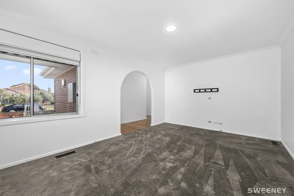 Altona North 3房 Altona便捷社区 宽敞布局 多个生活区 宽敞地块 出色户外空间 充足停车 全年娱乐空间 离街停车 专用洗衣房 活动空间 海滨生活方式 咖啡馆餐厅 学校交通 CBD连接 Family Comfort, Future Potential