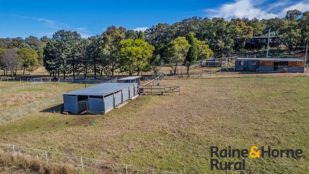 Dunedoo Private Bushland Retreat with Potential