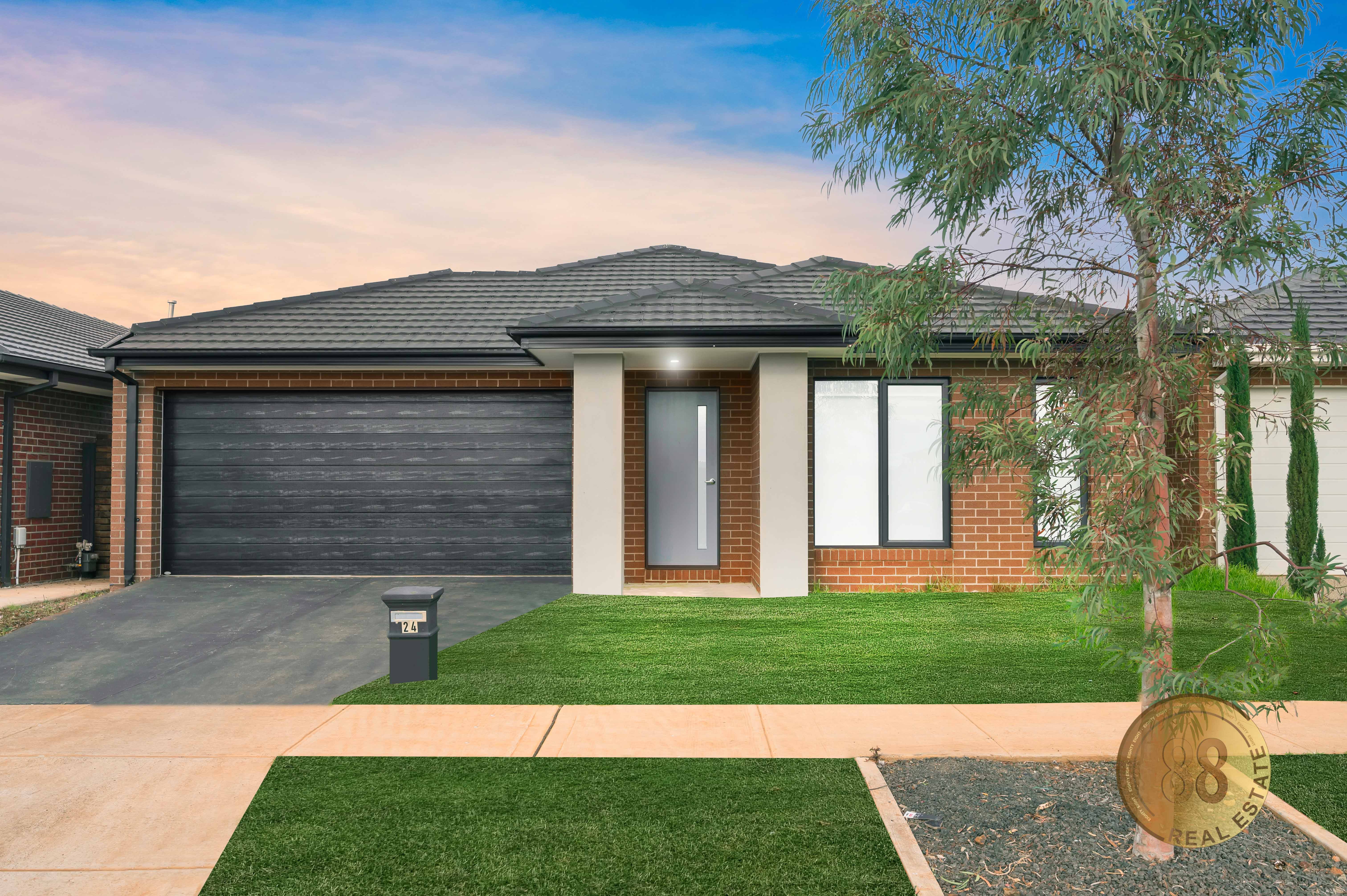 24 LYNWOOD DR, THORNHILL PARK VIC 3335, 0房, 0浴, House