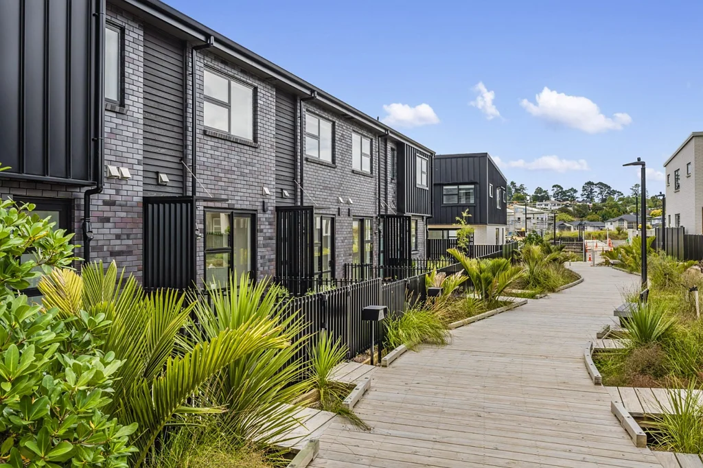 Stunning New High-End 2-Bedroom Home with Fully Equipped with Quality Appliances