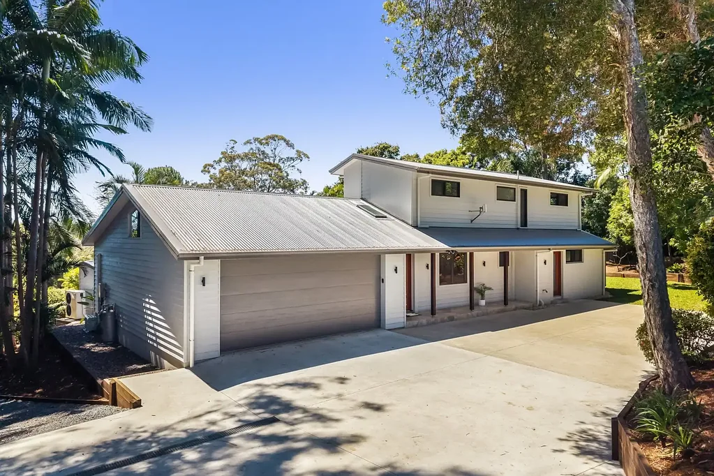 Ewingsdale 6Zimmer An Immaculately Renovated Home With Pool, Second Dwelling, Home Office In A Private Treetop Setting