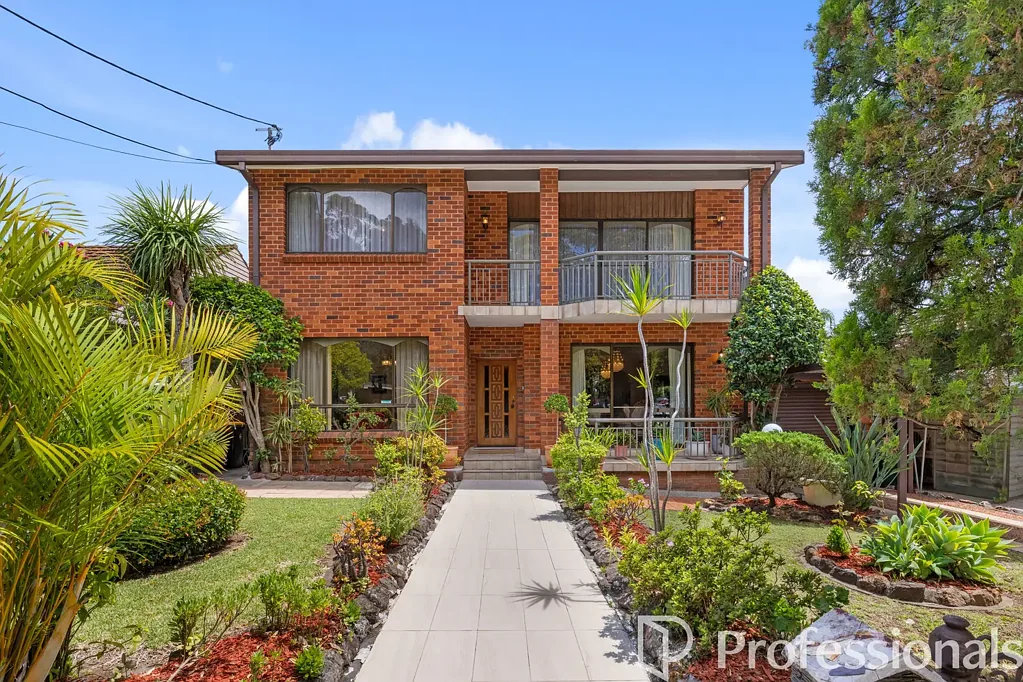 31 Diana Avenue, Roselands, NSW 2196